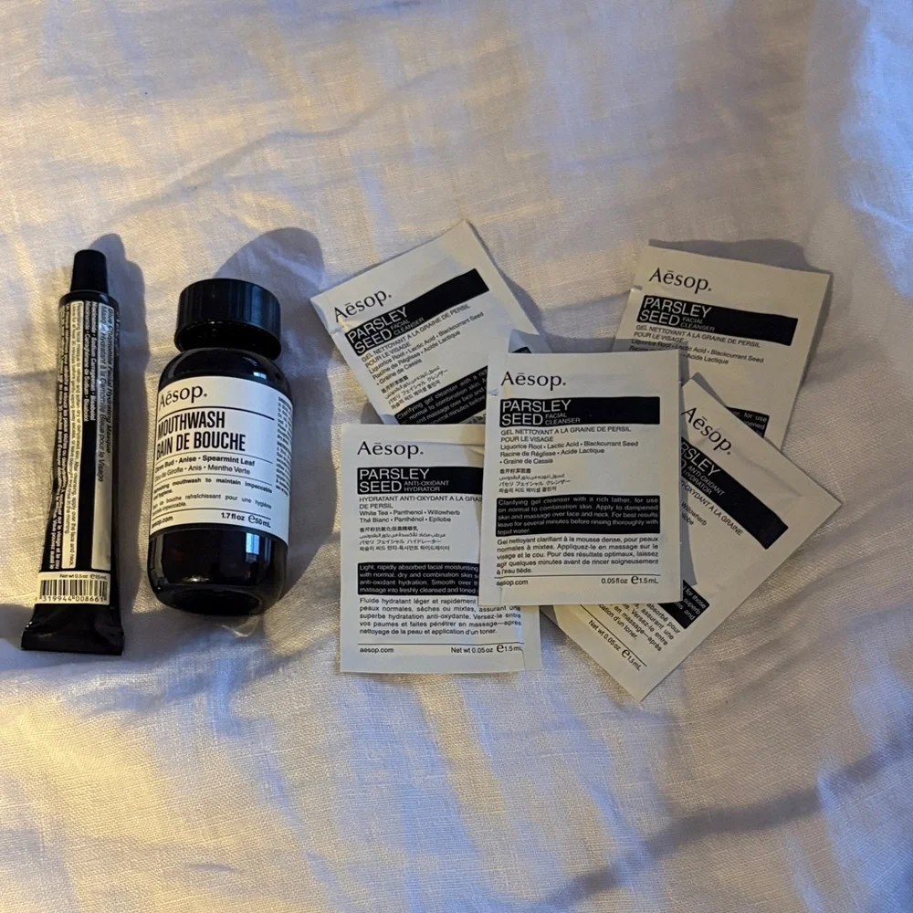 AESOP 7 piece sampler multi pack,